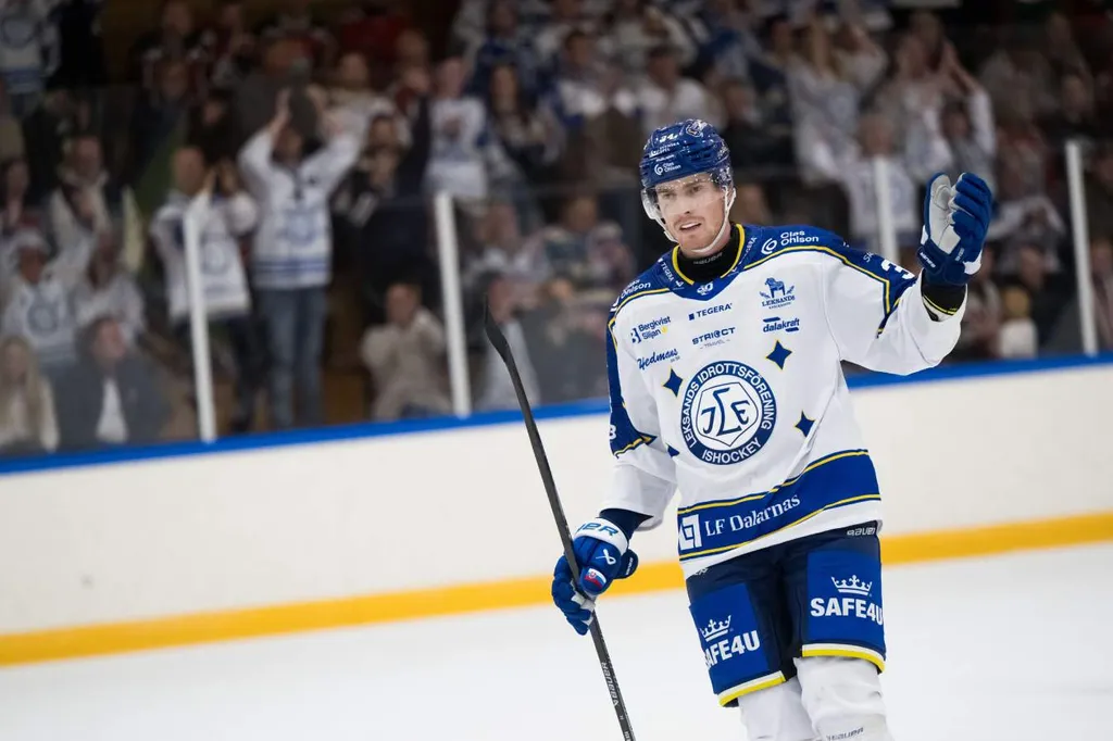 Peter Cehlarik efter att ha avgjort en match i Strömstad Hockey Classic mot Frölunda