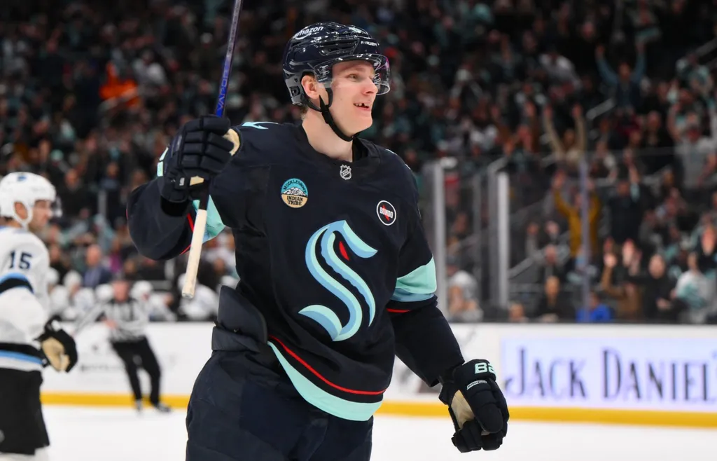 Kaapo Kakko fick ett lyft efter flytten från New York Rangers till Seattle Kraken