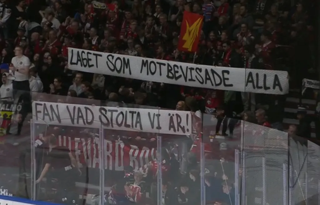 Malmö-fansens banderoll efter slutsignal