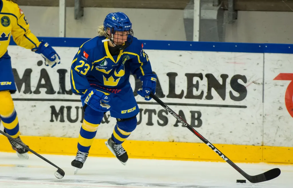 Alice Östensson i Sverige-tröjan