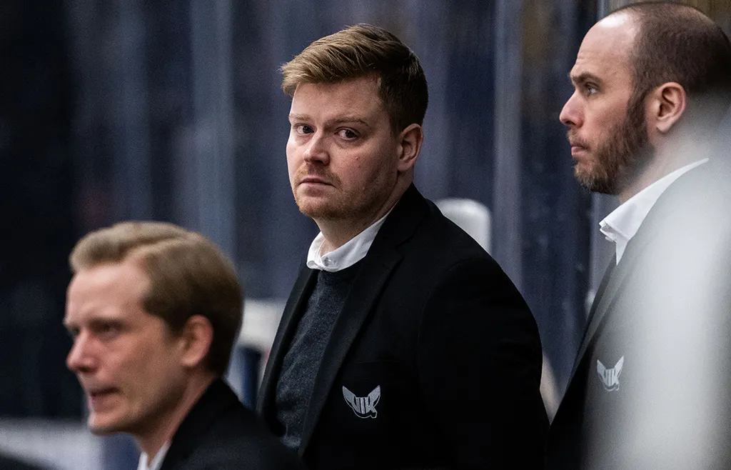 Eric Karlsson har fått lämna, och än är det inte klart vem som blir hans ersättare
