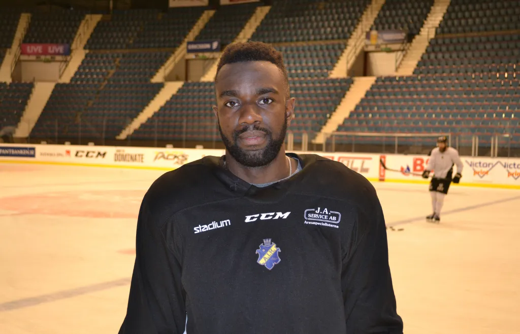 Daniel Muzito-Bagenda är en av de som har lyft sig under Melin
