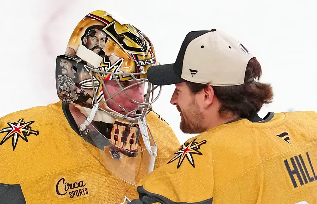Carter Hart och Adin Hill