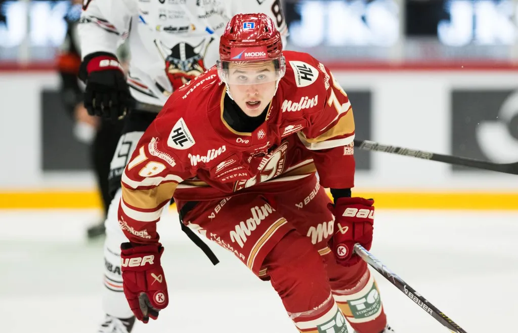 Hittills har snipern gjort sju poäng på 13 matcher i Kalmartröjan.