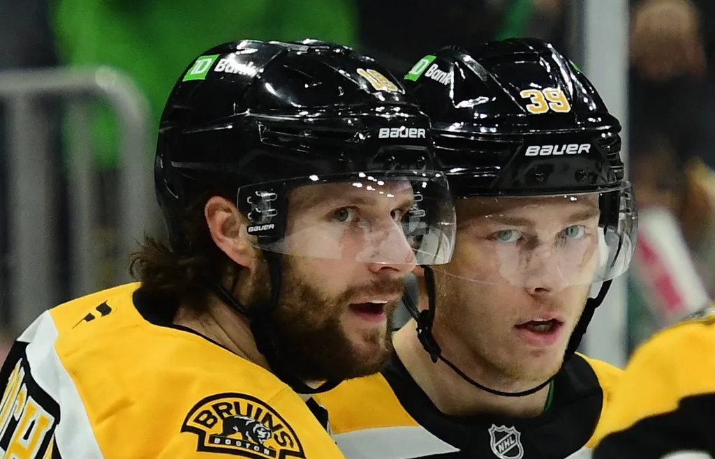 Pavel Zacha och Morgan Geekie