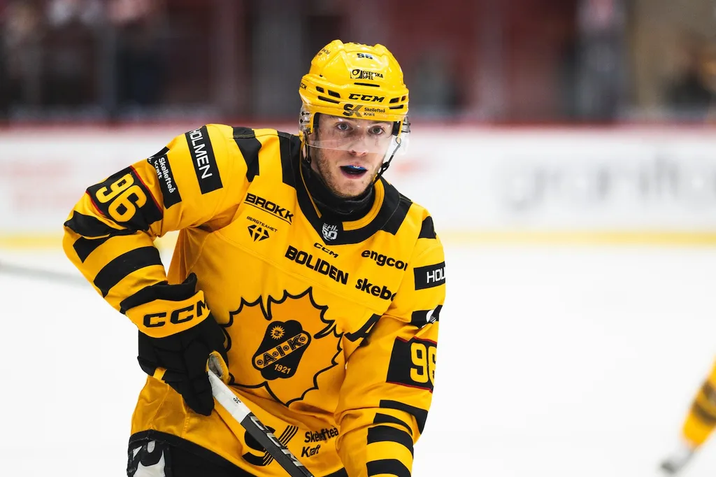 Åldern talar emot Rickard Hugg som är en av seriens allra bästa spelare