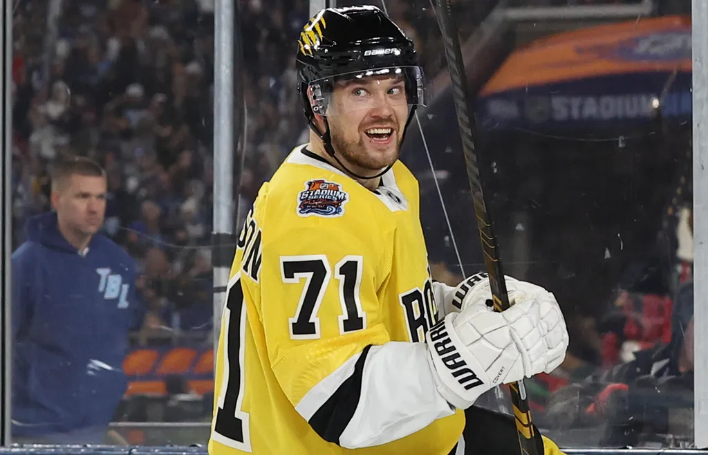 Viktor Arvidsson kan bli kvar i Boston Bruins. 