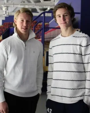 Jacob de La Rose och Filip Forsberg.