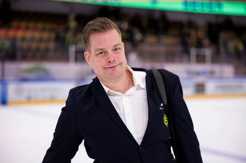 Pappa Per Kenttä är sportchef i Björklöven