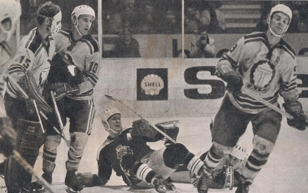 Christer Andersson och Des Moroney mot AIK.