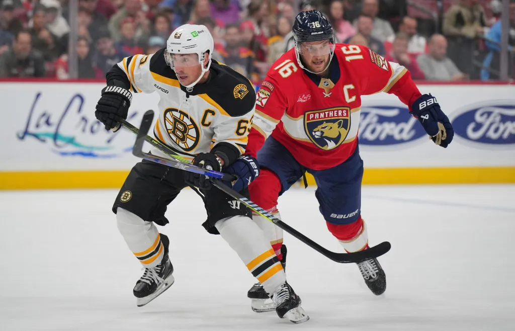 Brad Marchand blir nu lagkamrat med Aleksander Barkov