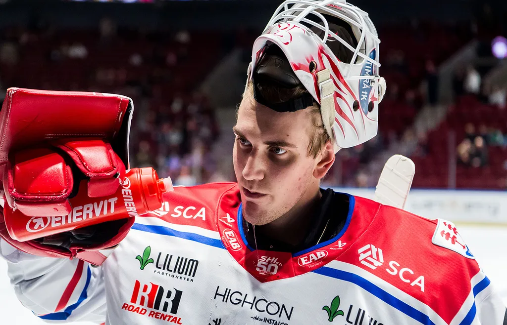 Simon Westling har varit ombytt i SHLvid tre tillfällen under 2026/26