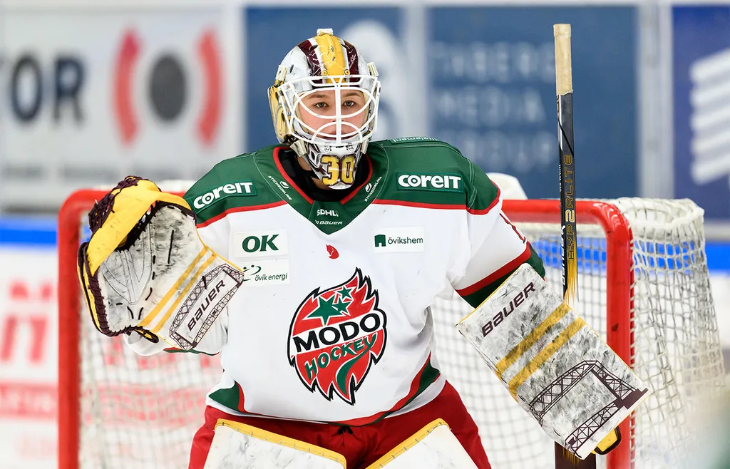 Tindra Holm har spelat sig till en plats i Damkronorna