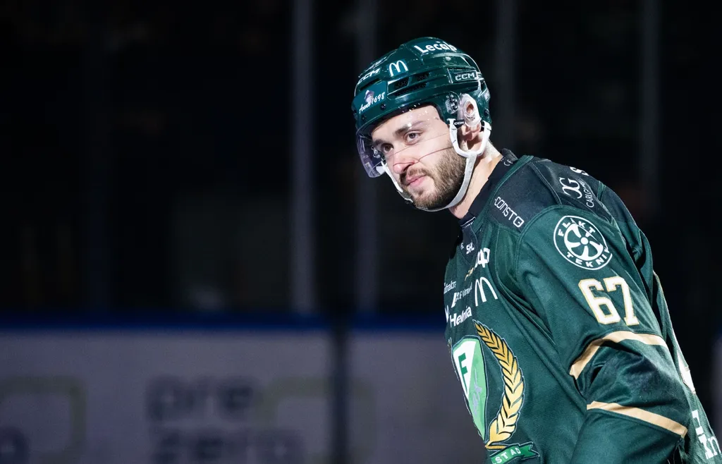 Radim Zohorna stannar i Färjestad.