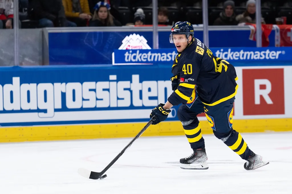 Lawrence Pilut i landslagströjan