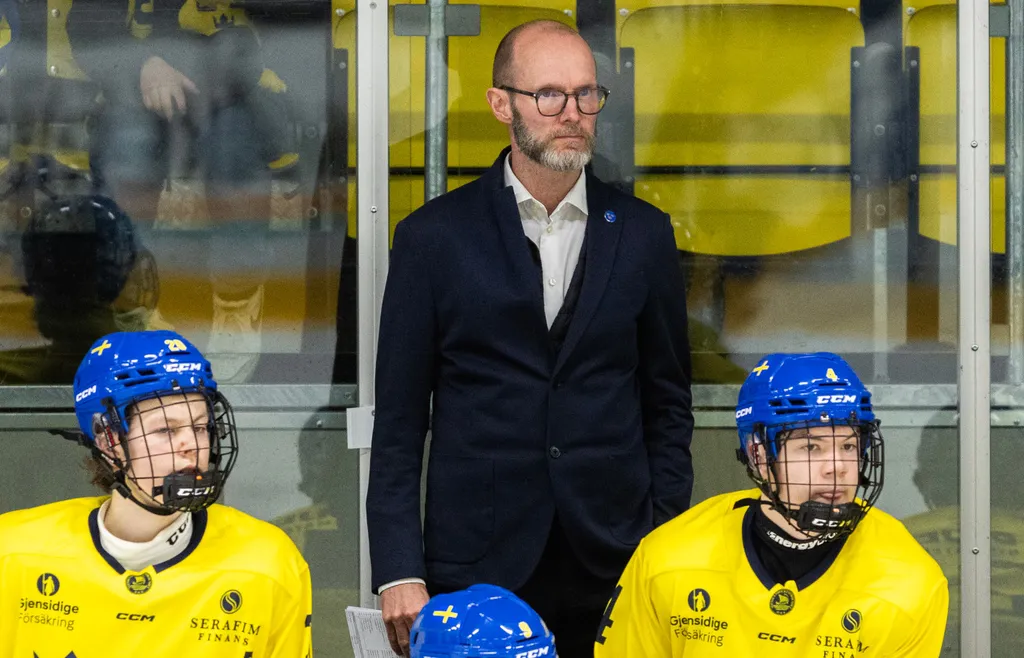 Nils Ekman fortsätter som förbundskapten i U16-landslaget.