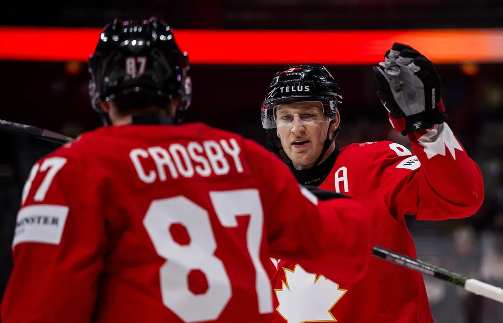 Nathan MacKinnon och Sidney Crosby har imponerat i VM