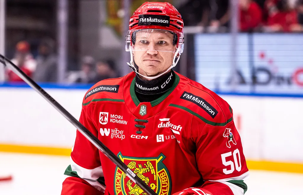 Tobias Ekberg och hans Mora lämnade isen mållösa i derbyt.