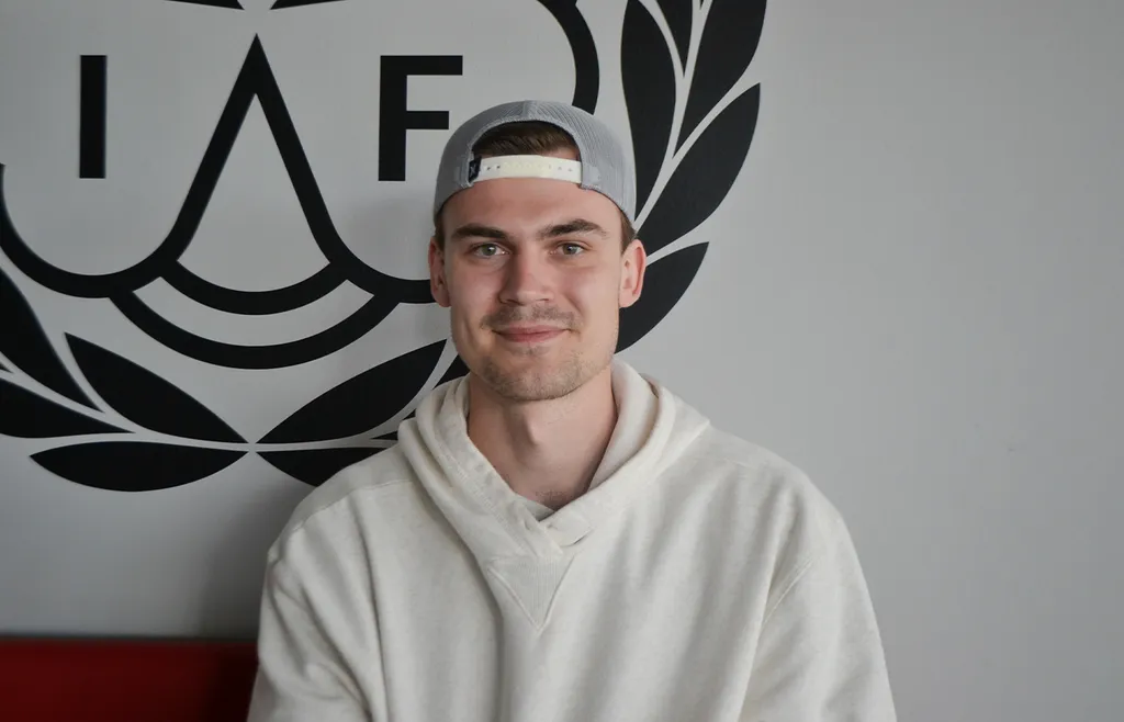 26-årige Magnus Chrona gör inom kort SHL-debut i Brynäs