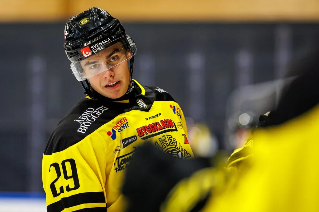 Adam Petersson