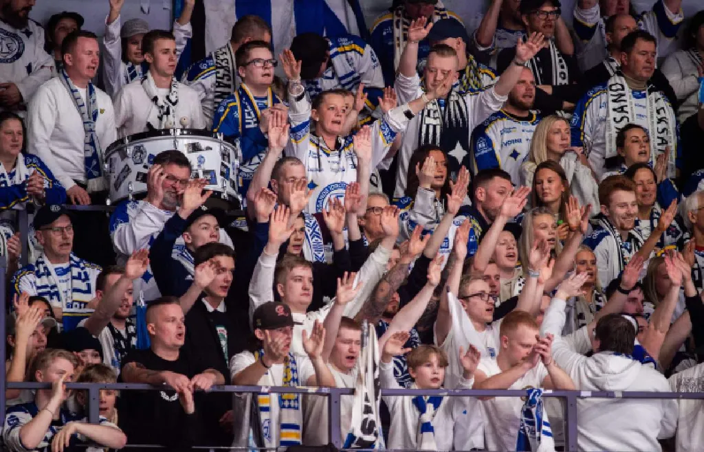 Leksands supportrar under en match i SHL