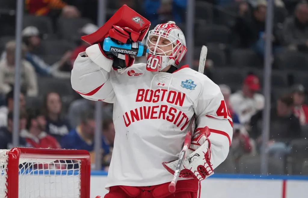 Michail Jegorov hjälpte Boston University hela vägen till final i Frozen Four