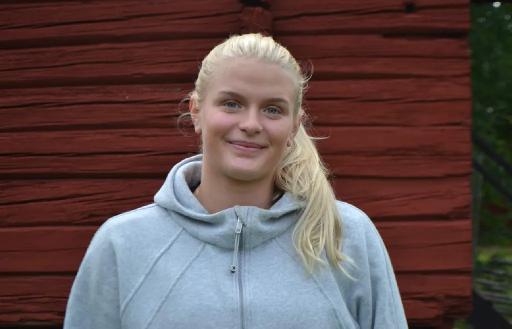 Tuva Kandell är hemma från Boston under sommaren