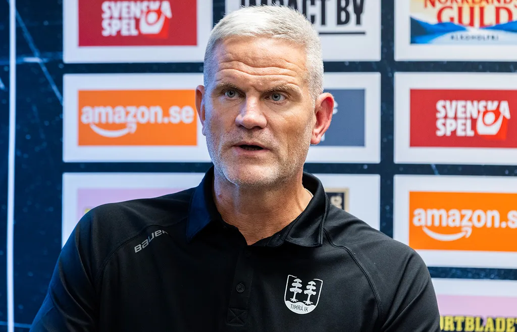 Mikael Gath har jobbat sig uppåt till att bli en SHL-tränare. 