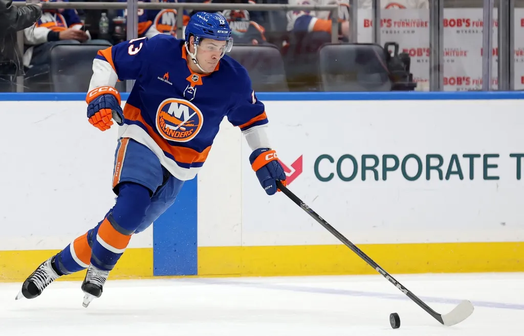 Mathew Barzal hade ännu en säsong som, förstördes av skada