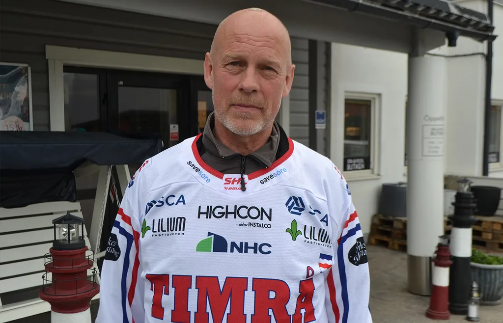 Mikael Lindholm avslutade med spel i Timrå