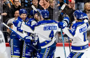 Blev av med kaptensskapet - målskytt direkt