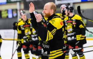Vimmerby avgjorde i sista perioden och vann mot Mora