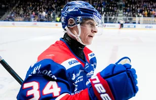 Olli Palola förlänger karriären.