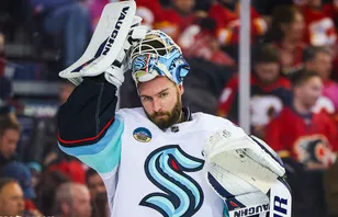 Chris Driedger skriver ett tryout-avtal med Vancouver Canucks.