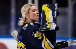 Tidigare SDHL-målvakten blir tränare - i Hockeyallsvenskan