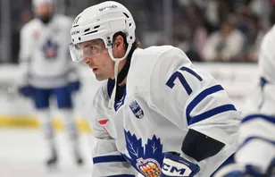 Vinni Lettieri får chansen i NHL av Toronto Maple Leafs. 