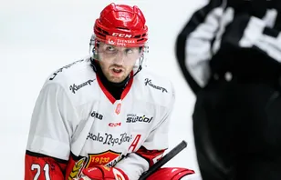 Poängkungen jagar ny klubb: "Vill bara spela hockey"