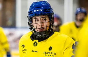 Melker Wersäll sköt två mål när U17-landslaget besegrade Finland. 
