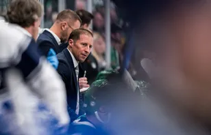 Beskedet: Cam Abbott får sparken i USA