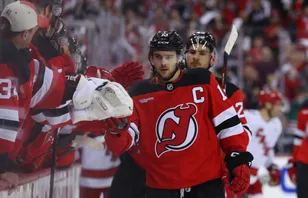 Nico Hischier ingrep när det behövdes.