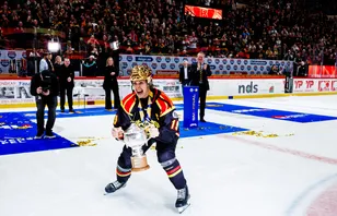 Julia Östlund avslutar karriären