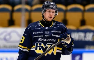 Niklas Hansson tvingas till lång vila.