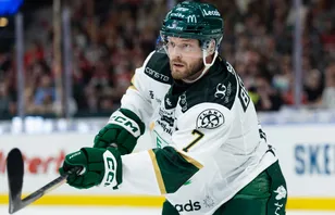 Axel Bergkvist sitter just nu på ett utgående kontrakt. 
