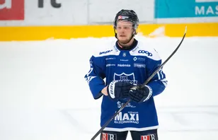 Profilen lämnar Karlskoga - uppges välja Leksand