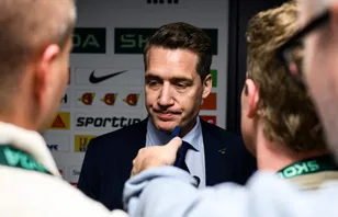 Sam Hallams kritik: "Rollen är förlegad"