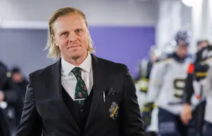 Har SHL-intresse - lämnar AIK