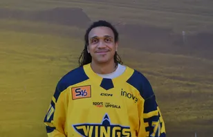 Mark Owuya ska spela för Wings nästa säsong.