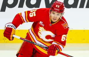 William Strömgren får chansen i NHL av Calgary Flames. 