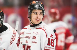 Alexander Command har fått sparsamt med speltid i SHL den här hösten.