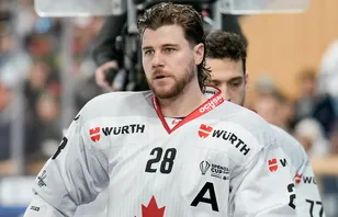 Tidigare NHL-backen avslutar karriären